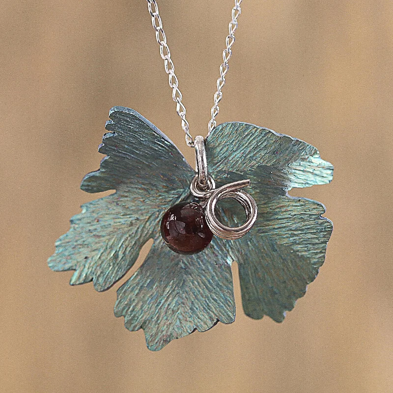 - Pet stroller can be taken on the planeVine Leaf Motif Agate Pendant Necklace from Mexico