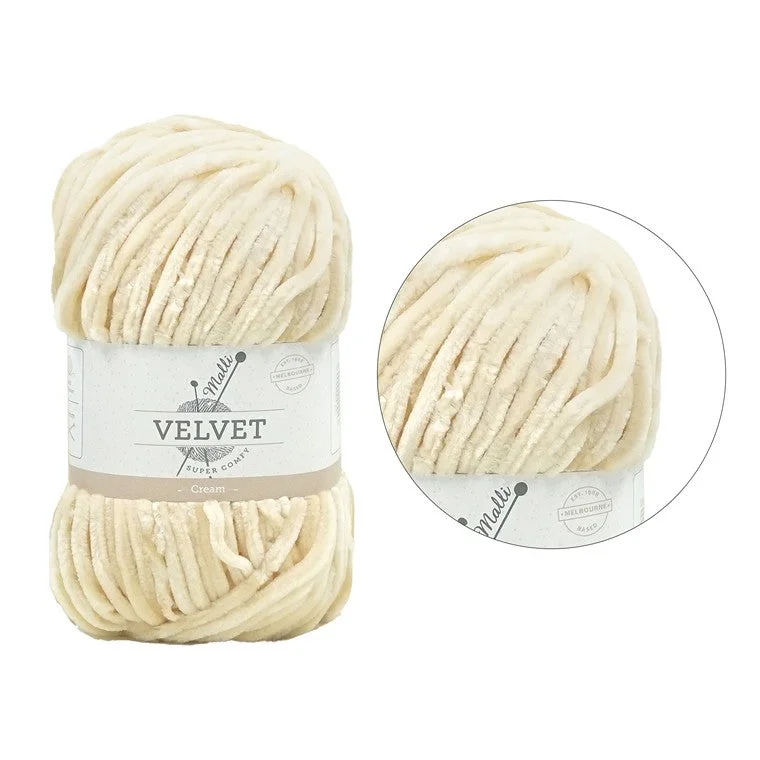 - Foldable and portable cat bagVelvet Solid Yarn, Cream, 100gm