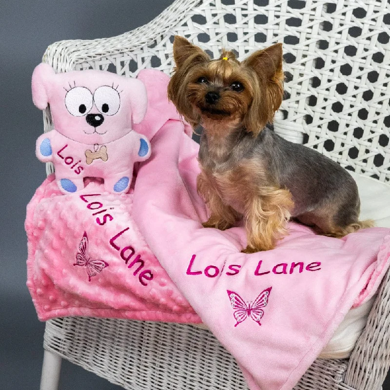 Pet anti-flea collarPersonalized pink dog blanket and toy with name embroidery